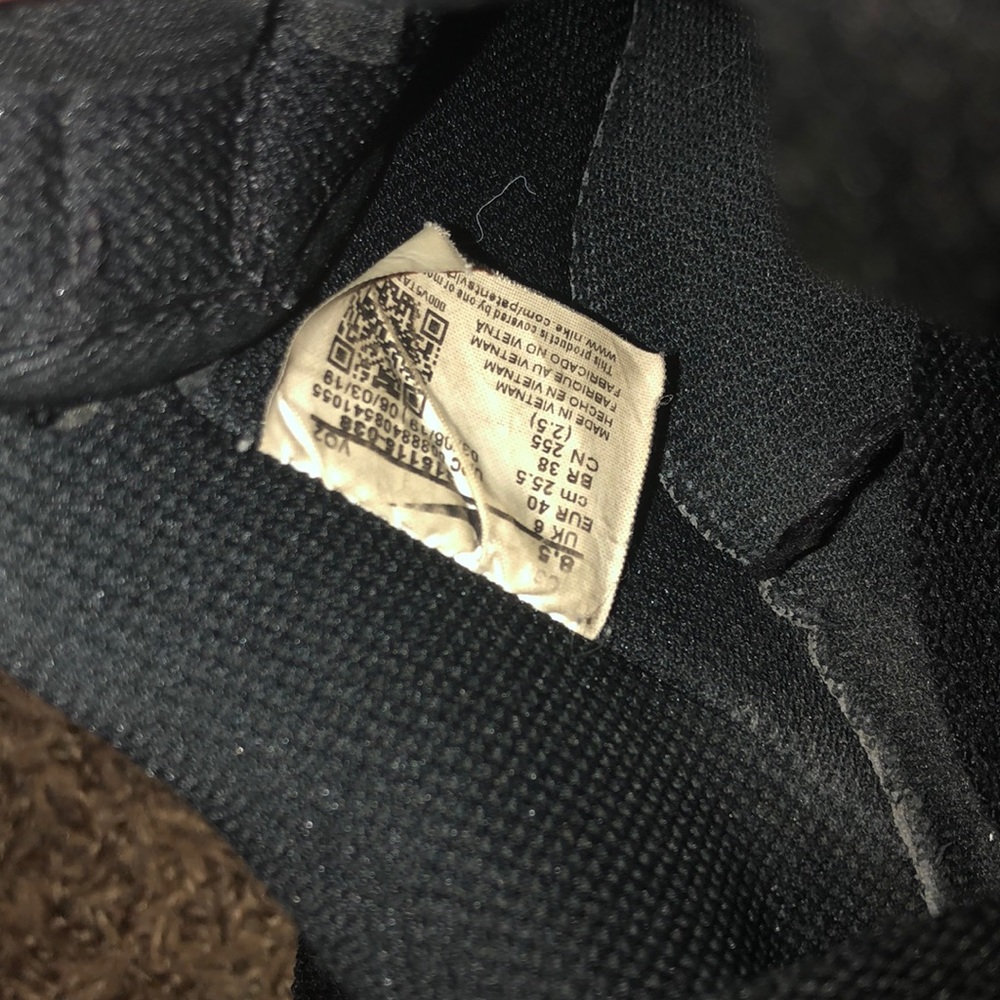 Air Force ones - Picture 4 of 4